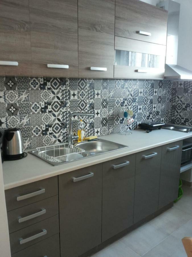 26 Prousis Apartment เอเธนส์ ภายนอก รูปภาพ