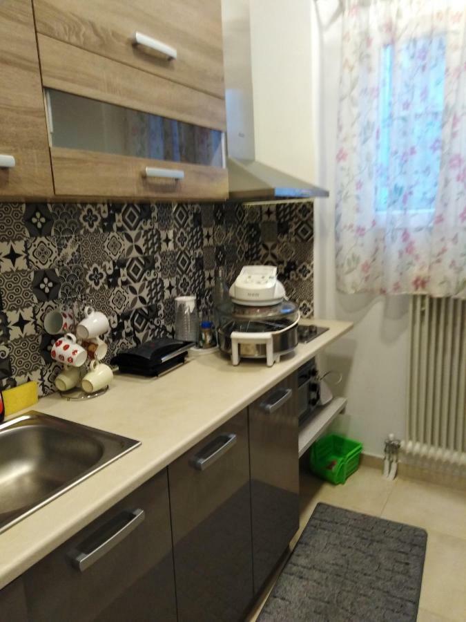 26 Prousis Apartment เอเธนส์ ภายนอก รูปภาพ